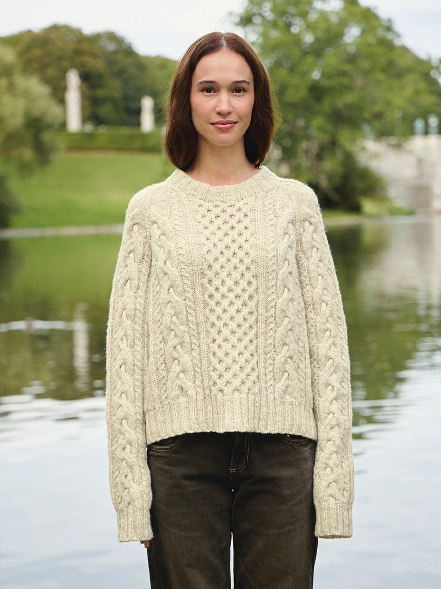 Wilbur Cable Sweater 2513 (oppskrift)