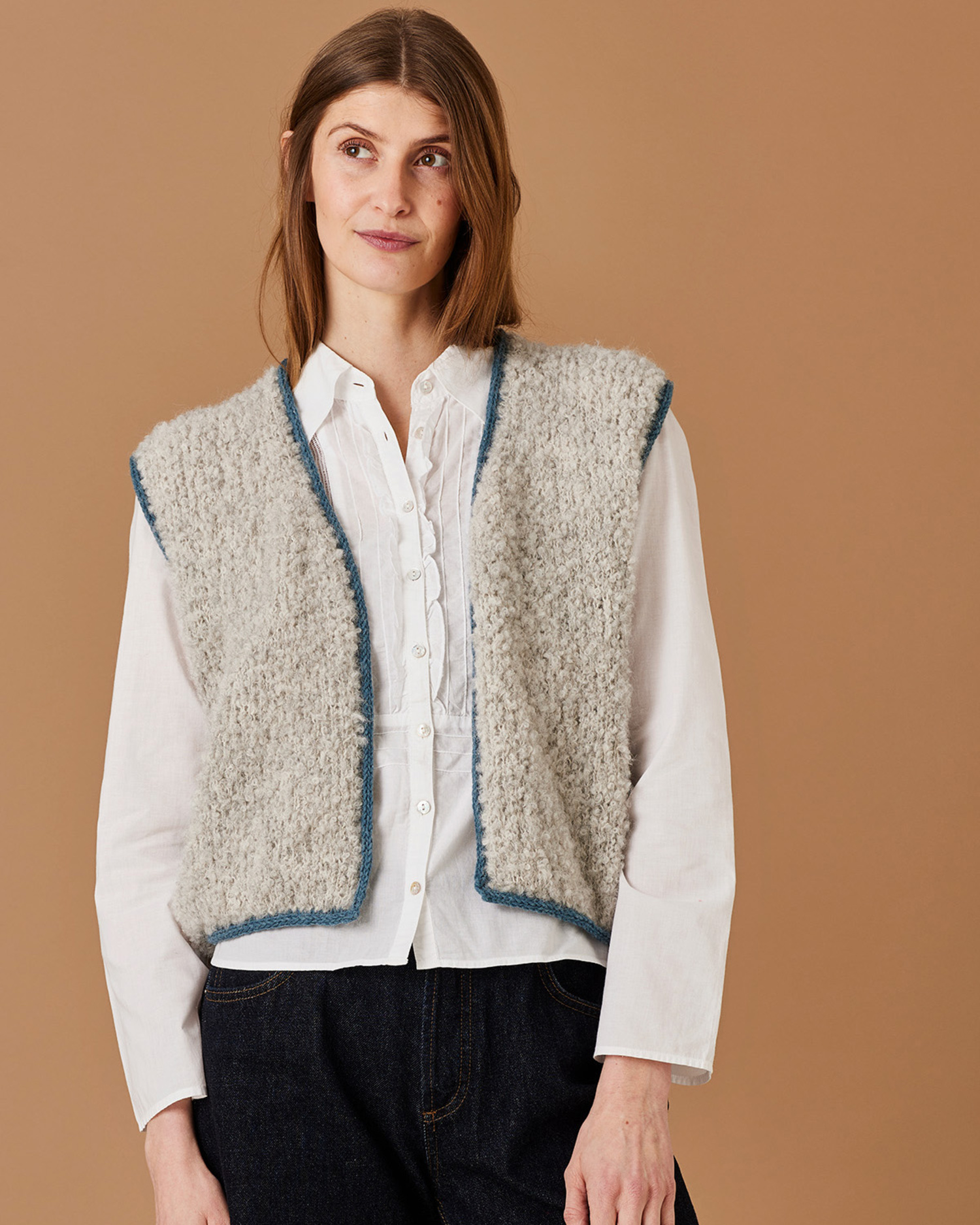 Vest med kanter i I-cord i Luna (Oppskrift)