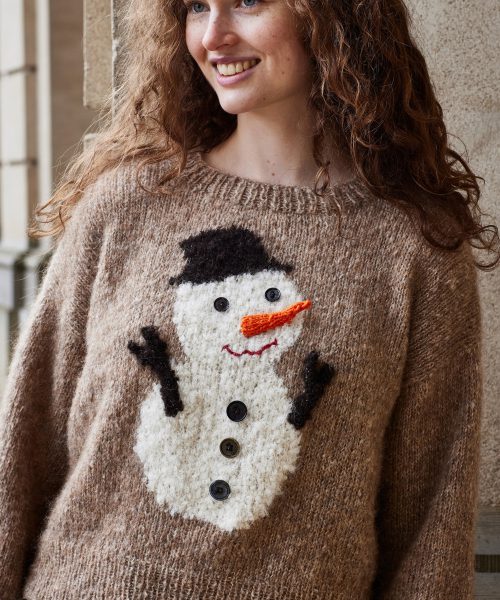 Sweater med snømann med intarsia