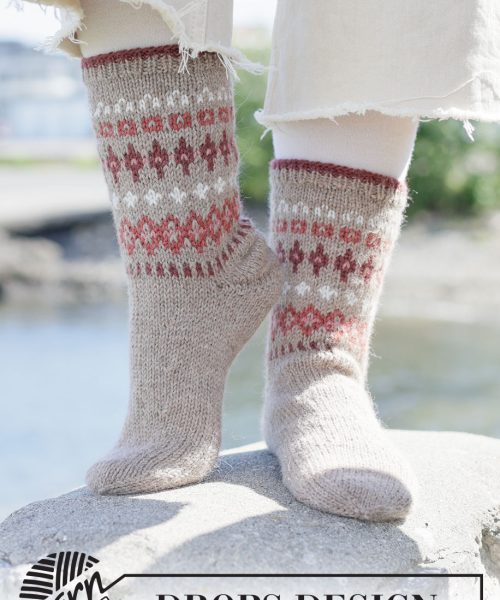 Berry Charm Socks