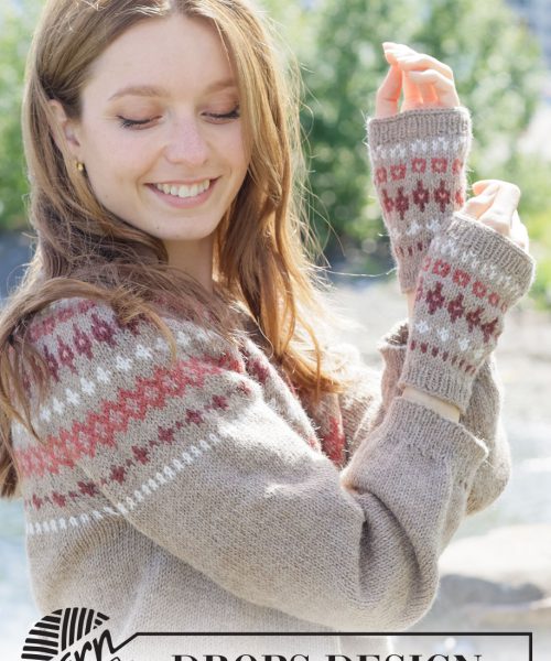Berry Charm Wrist Warmers