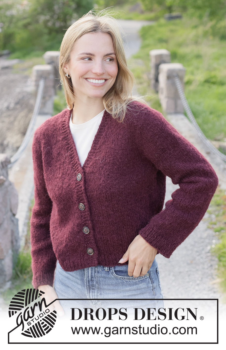 Cranberry Season Cardigan (Oppskrift)